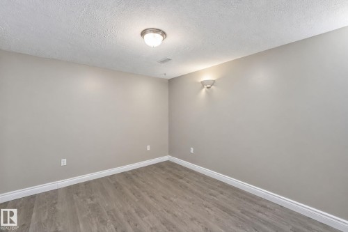 304 Spruce Glen, Spruce Grove, AB 