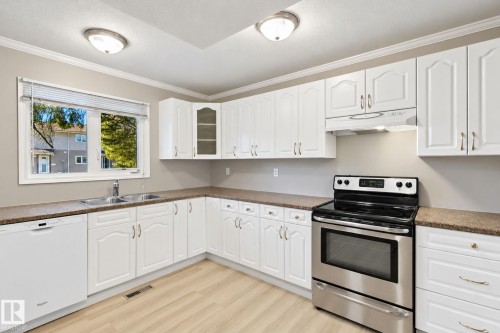 304 Spruce Glen, Spruce Grove, AB 