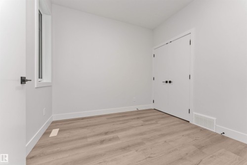 86 Eldridge Point(E), St. Albert, AB - Indoor Photo Showing Other Room