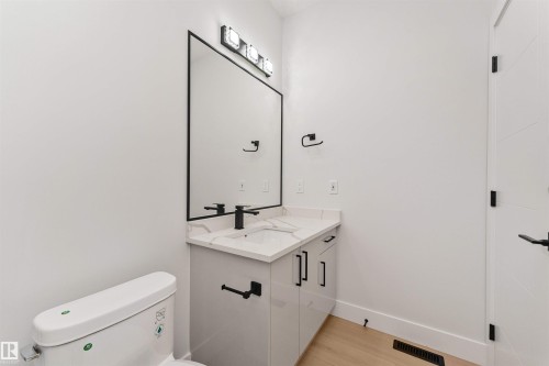 103 Eldridge Point(E), St. Albert, AB - Indoor Photo Showing Bathroom