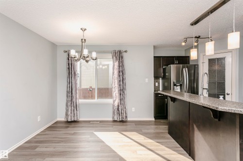 9503 213 Street Nw, Edmonton, AB 