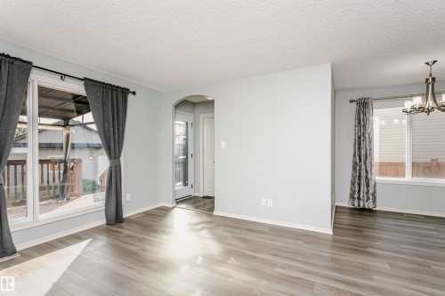 9503 213 Street Nw, Edmonton, AB 