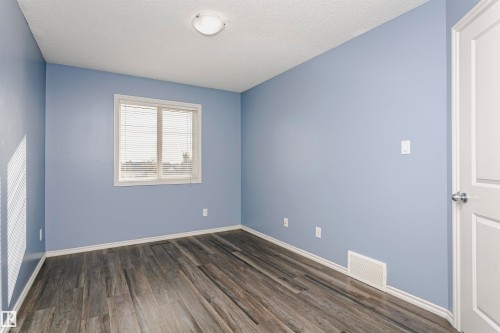 9503 213 Street Nw, Edmonton, AB 