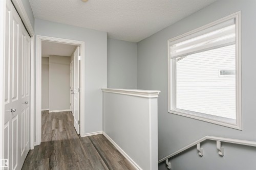 9503 213 Street Nw, Edmonton, AB 