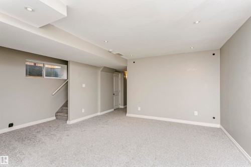 9503 213 Street Nw, Edmonton, AB 