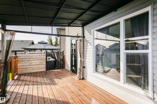 9503 213 Street Nw, Edmonton, AB 