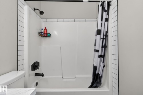15174 22 Street Nw, Edmonton, AB - Indoor Photo Showing Bathroom