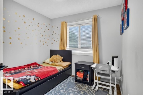 15174 22 Street Nw, Edmonton, AB - Indoor Photo Showing Bedroom