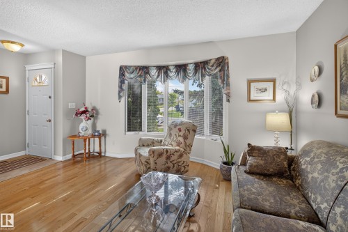 14546 19 Street Nw, Edmonton, AB 