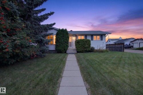 14546 19 Street NW  Edmonton, AB T5Y 1V4