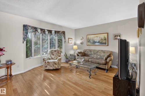 Hardwood Floor installed in 2008 - 14546 19 Street Nw, Edmonton, AB 