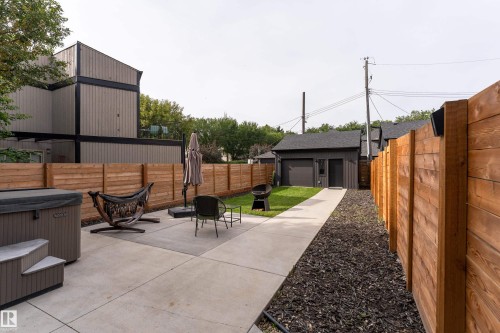 10138 90 Street Nw, Edmonton, AB 