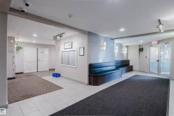 Lobby - 