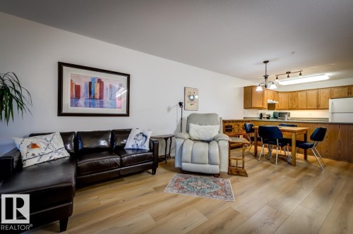 #212 8912 156 St Nw, Edmonton, AB 