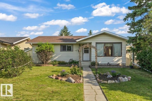 6708 31 Avenue Nw, Edmonton, AB - Outdoor