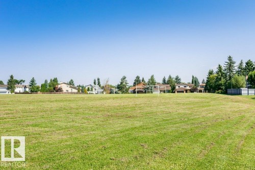 2083 Saddleback Road Nw, Edmonton, AB 
