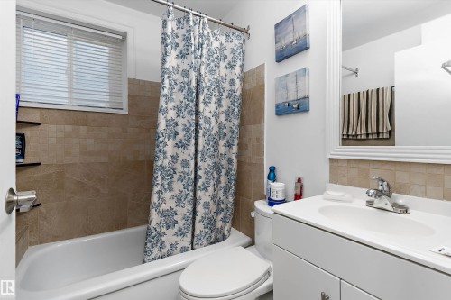 11911 70 Street Nw, Edmonton, AB 