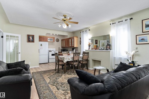 11911 70 Street Nw, Edmonton, AB 