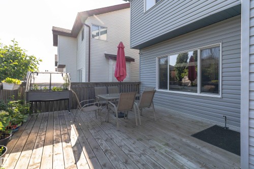 6736 19 Avenue Sw, Edmonton, AB 