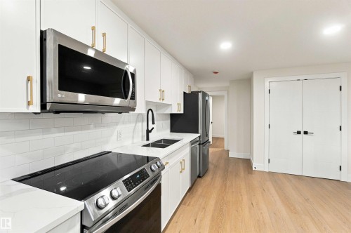 13203 136A Avenue Nw, Edmonton, AB 