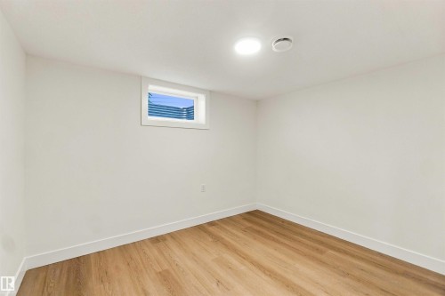 13203 136A Avenue Nw, Edmonton, AB 