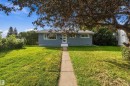 13203 136A Avenue Nw, Edmonton, AB 