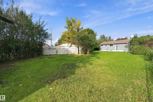 13203 136A Avenue Nw, Edmonton, AB 