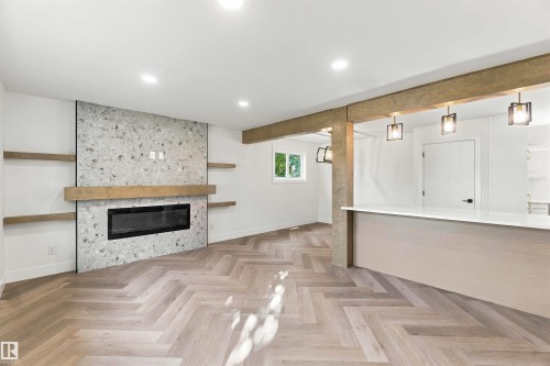 13203 136A Avenue Nw, Edmonton, AB 