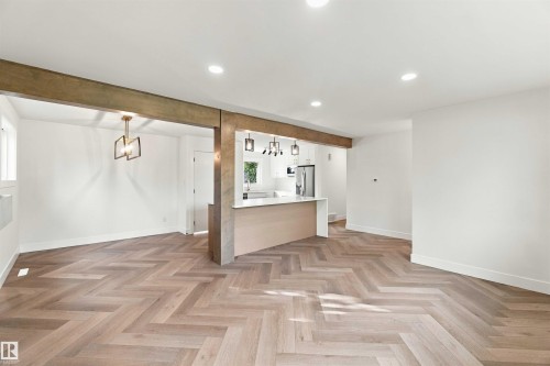 13203 136A Avenue Nw, Edmonton, AB 