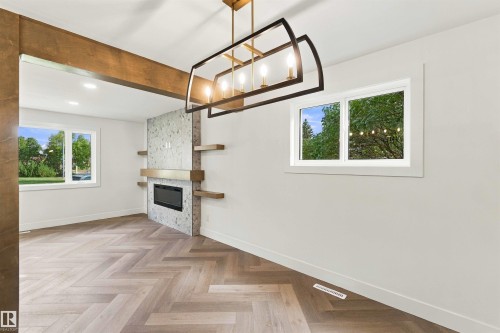 13203 136A Avenue Nw, Edmonton, AB 