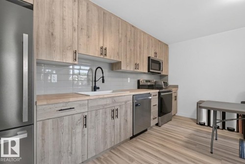 10726 107 Street Nw, Edmonton, AB 