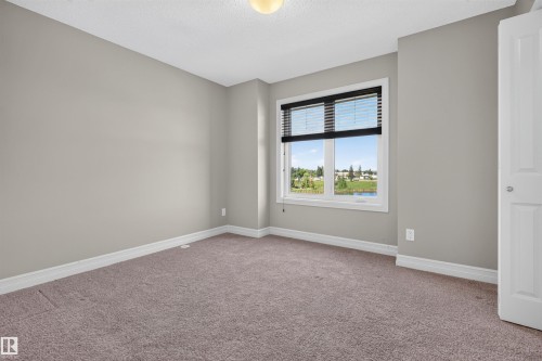 #111 804 Welsh Dr Sw, Edmonton, AB 