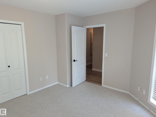 211 Youville Drive Nw, Edmonton, AB - Indoor