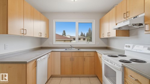 10440 36 Avenue Nw, Edmonton, AB 