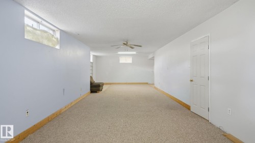 10440 36 Avenue Nw, Edmonton, AB 