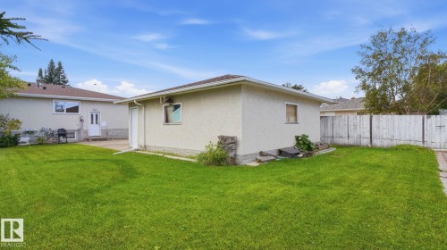 10440 36 Avenue Nw, Edmonton, AB 