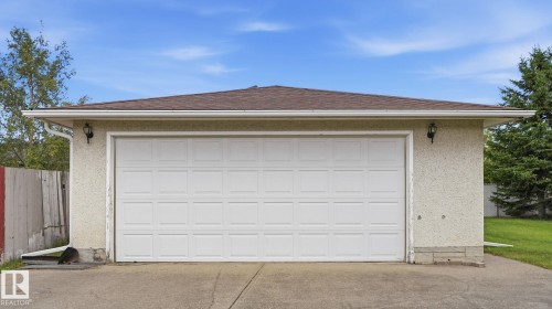 10440 36 Avenue Nw, Edmonton, AB 