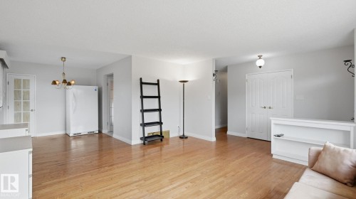 10440 36 Avenue Nw, Edmonton, AB 