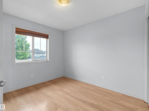 2512 Anderson Way Sw, Edmonton, AB - Indoor Photo Showing Other Room