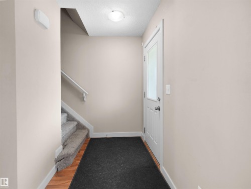 2512 Anderson Way Sw, Edmonton, AB - Indoor Photo Showing Other Room