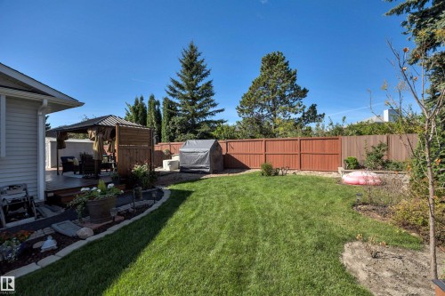 5735 152A Avenue Nw, Edmonton, AB 