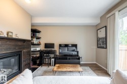 #20 3812 20 AV NW Edmonton, AB T6L 4B2
