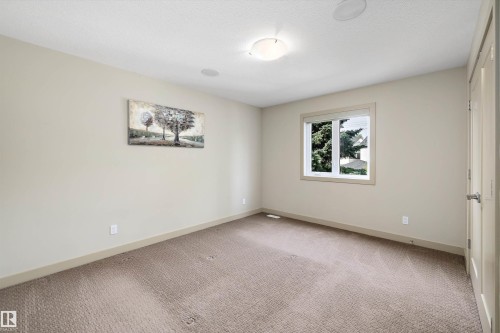 11534 122 Street Nw, Edmonton, AB 