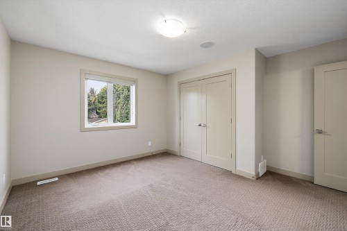 11534 122 Street Nw, Edmonton, AB 
