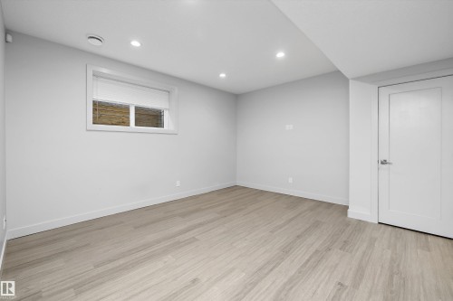 11534 122 Street Nw, Edmonton, AB 