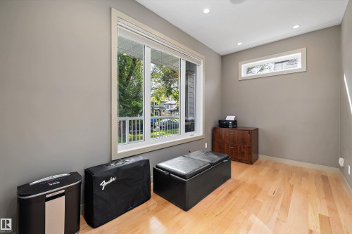 11534 122 Street Nw, Edmonton, AB 