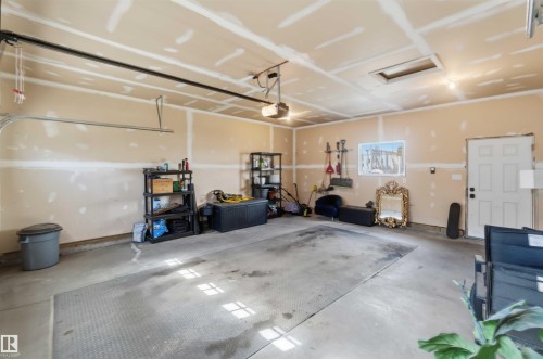 2689 Sir Arthur Currie Way Nw, Edmonton, AB 