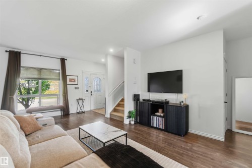 2689 Sir Arthur Currie Way Nw, Edmonton, AB 