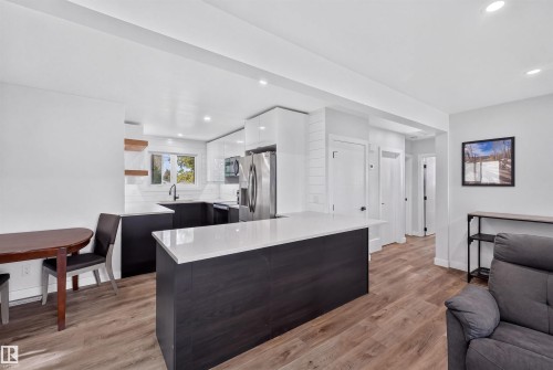 9516 52 Street Nw, Edmonton, AB 