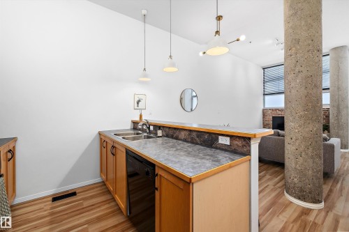 #104 10123 112 St Nw, Edmonton, AB 